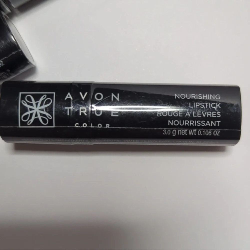 12 Avon True Color Nourishing Lipstick Candy Red Sealed